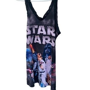 Kids Star Wars night gown size‎ 4-6.